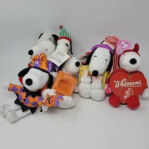 Whitman's Valentine's Day Halloween Plush Snoopy Lot of 8 NO CANDY
